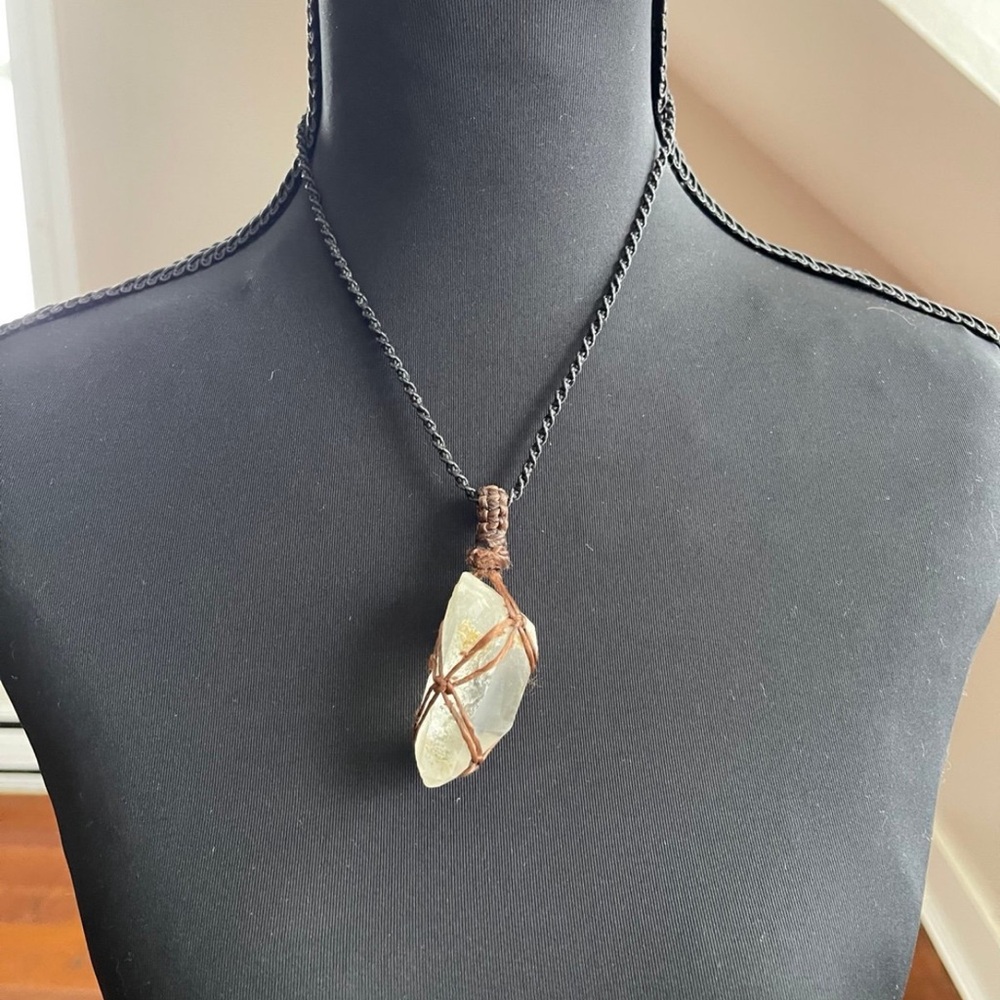 Quartz Stone Pendant Necklace